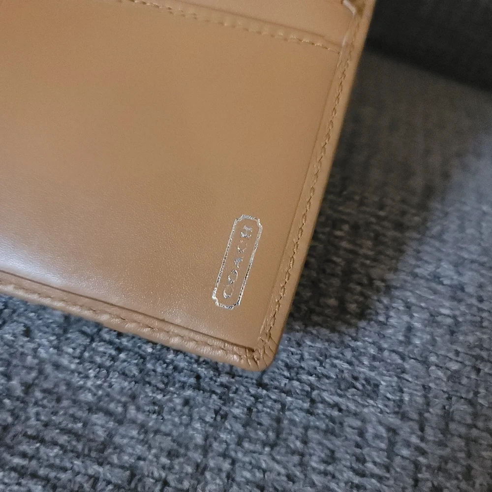 Coach Tan Leather Wallet with Gold-Tone Logo - Picture 12 of 16